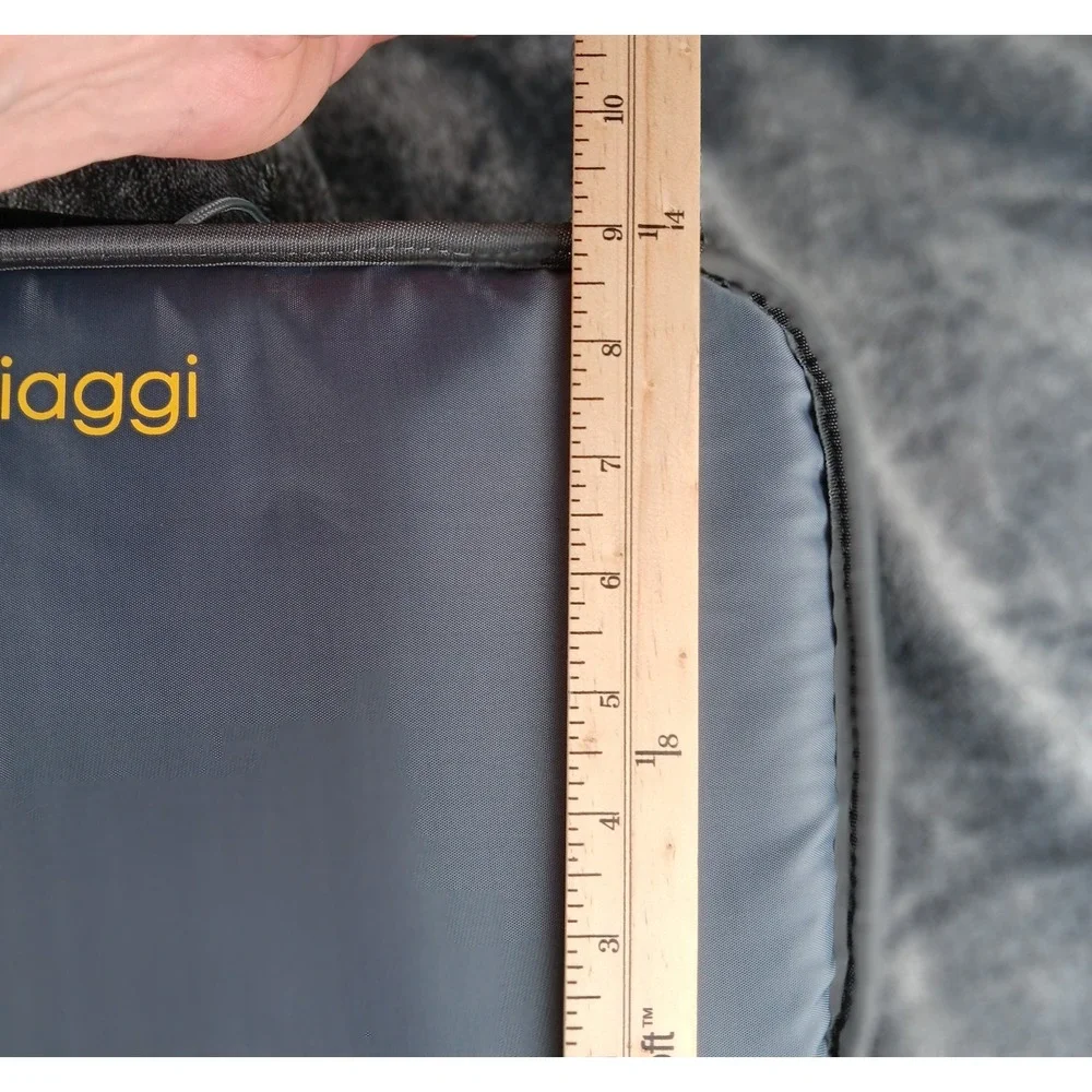 Biaggi Zipsak Rolling Carry On Luggage Bag Black‎ Lightweight Travel